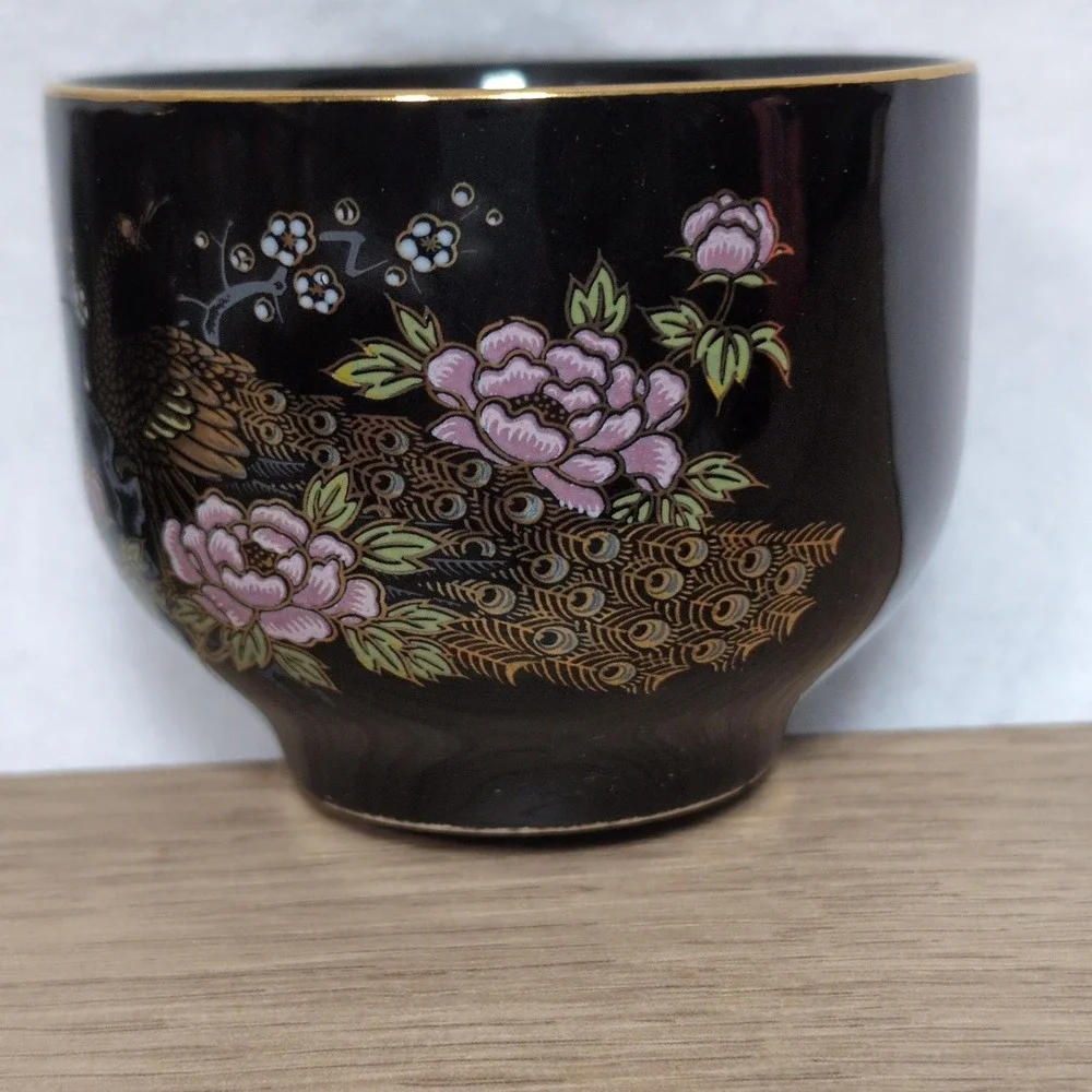 OMC Pottery also have